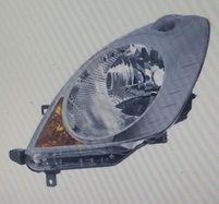 nissan_note_bal_elso_fenyszoro_26060-9u100_elso_lampa_akcio_miskolc.jpg